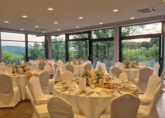 ホテル Antoniushuette 3*